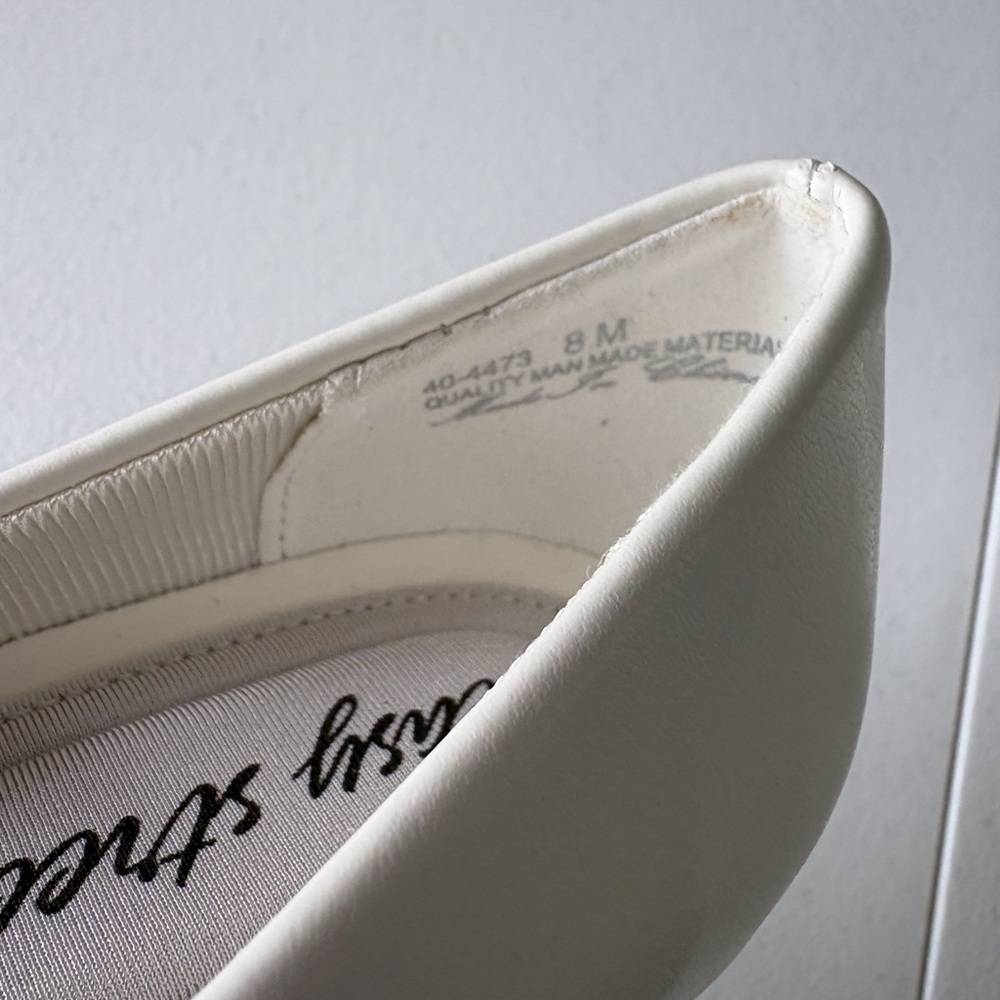 Easy Street Size 8 White Round Toe Pumps Easter Career Office Spring Summer NWIB - Picture 10 of 13